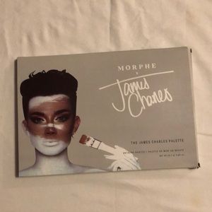 New still in the box James Charles Morphe palette